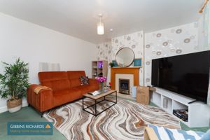 Sitting Room- click for photo gallery